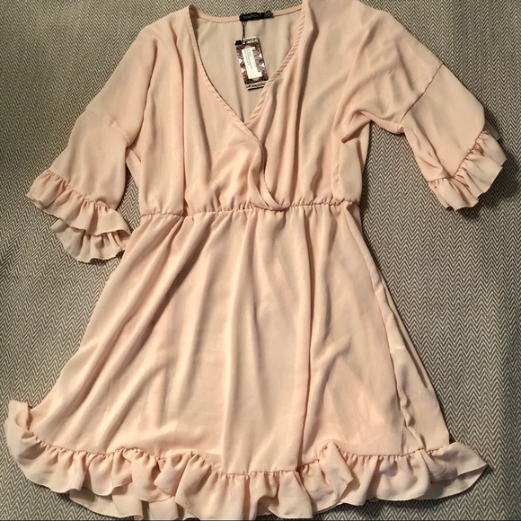 Boohoo Pink Ruffle Dress - Picture 2 of 4